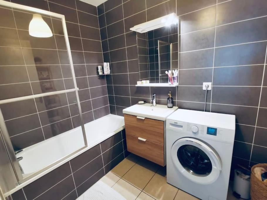Le Cosy Montpellierain T3 Avec Parking Apartment